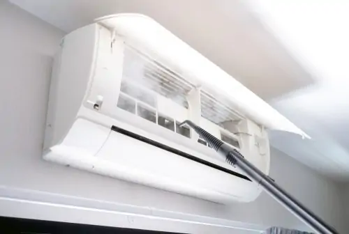 The Difficulties of Using Steam Cleaning in Air Conditioners